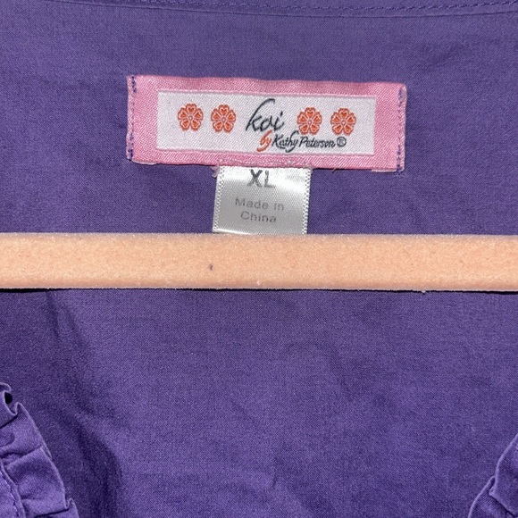 Koi XL Scrub Top Grape Purple Color ⭐️Rare - Picture 5 of 8